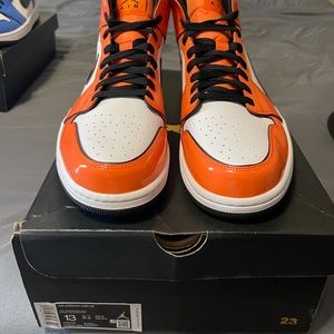 Nike Jordon 1s size 13